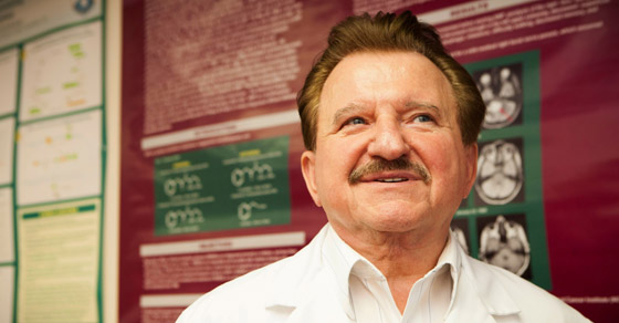 1384204509000-Dr-Stanislaw-Burzynski-story1551