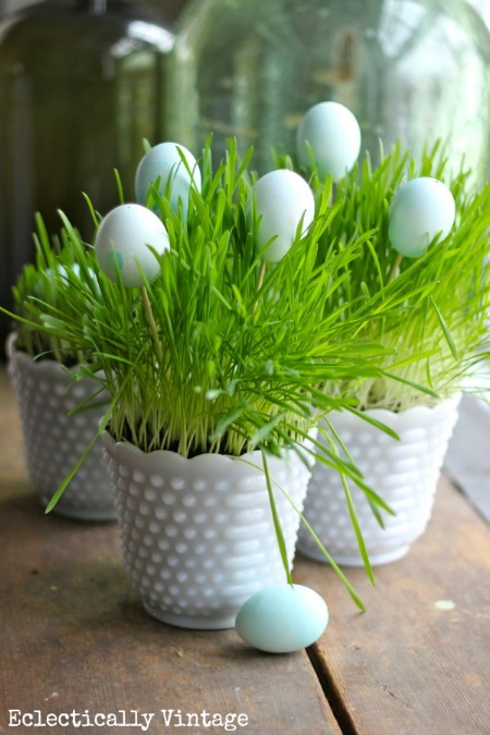 Springtime Grass Centerpiece - 40 Beautiful DIY Easter Centerpieces to Dress Up Your Dinner Table